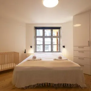 https://rent-a-place-7-4-bedrooms-2-bathrooms.copenhagenhotelselect.com